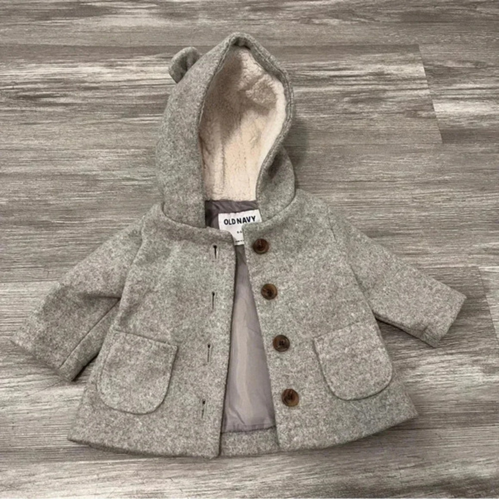 Old navy infant Pea Coat Size 0-3 months Gray lined hood